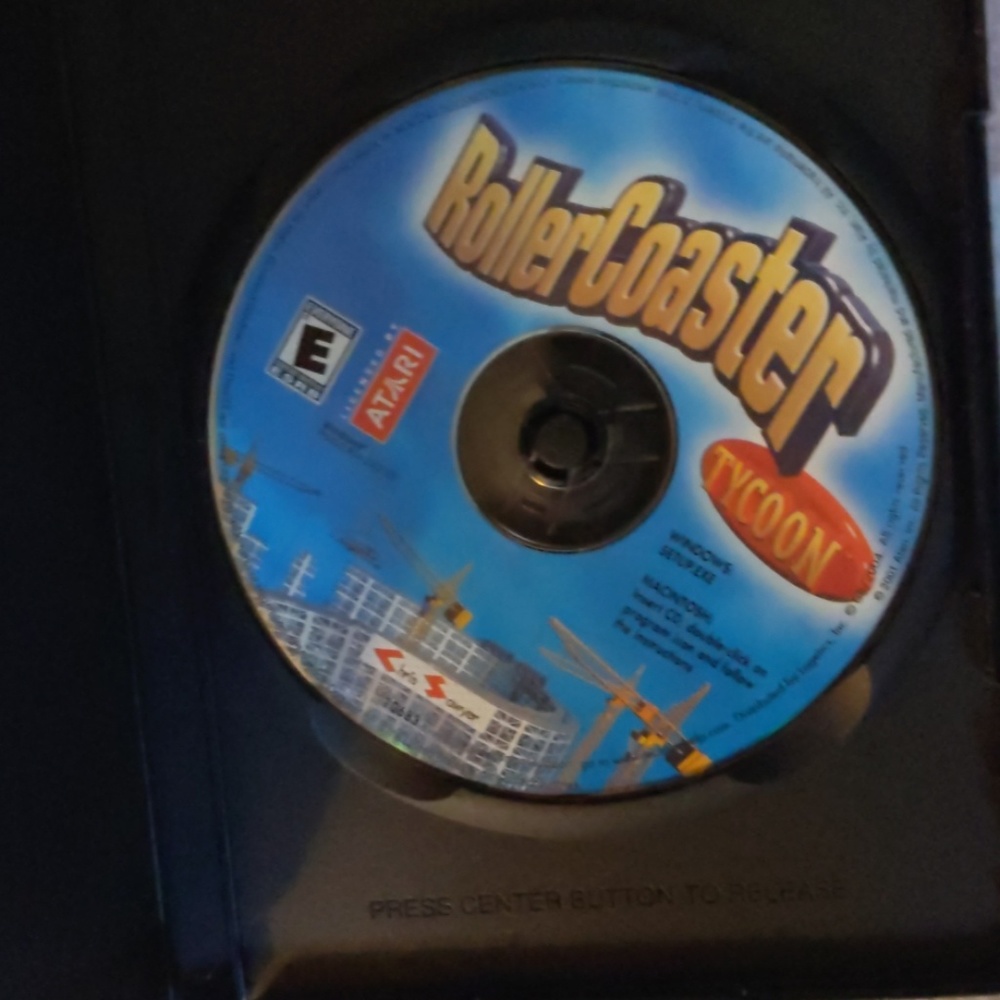 Roller Coaster Tycoon Computer Game - Picture 4 of 4